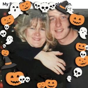 Meet your Posher, Carla